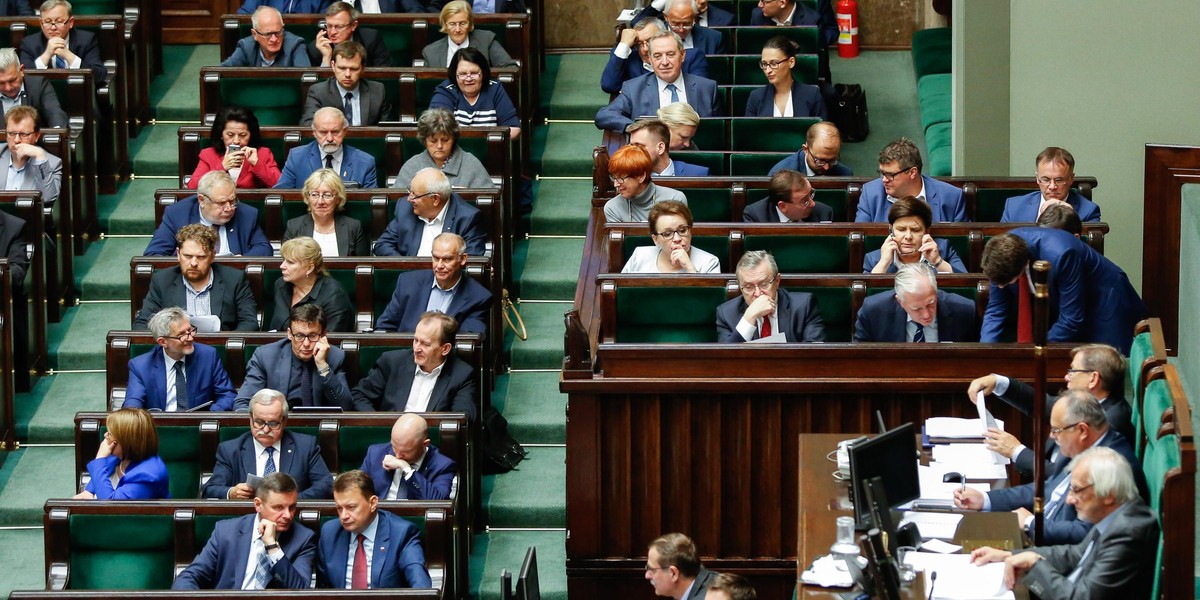 Poseł PiS uderzony. Jest decyzja prokuratury