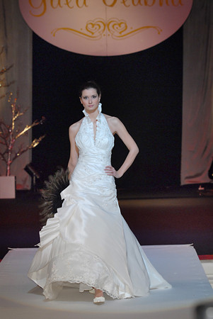 Suknie ślubne na sezon 2009