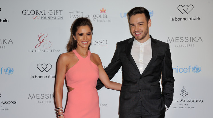 Cheryl Cole és Liam Payne a nagyi segítségét is igénybe veszik a babázásnál /Fotó: Northfoto