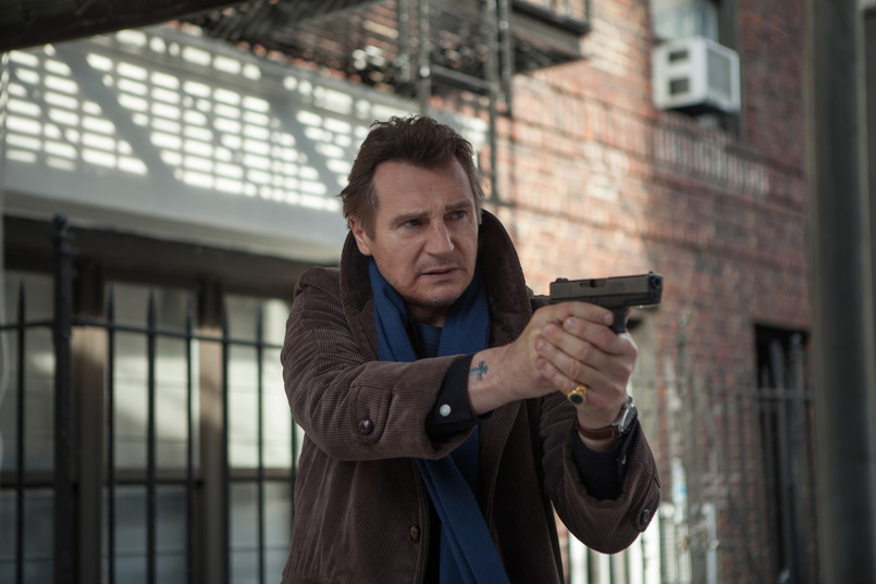 Głównym bohaterem filmu jest prywatny detektyw Matt Scudder (Liam Neeson), były nowojorski gliniarz, który zmaga się z demonami alkoholizmu i przeszłości