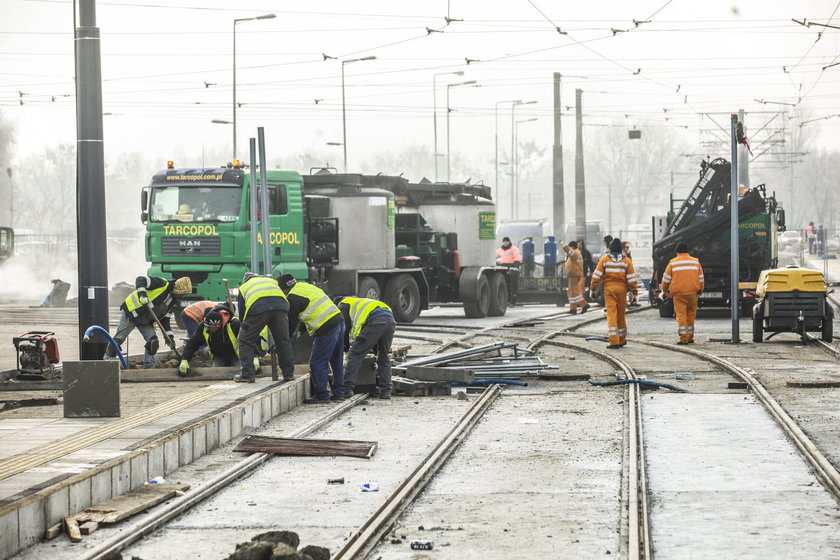 Budowa torowiska na ul. Powstańców Śląskich