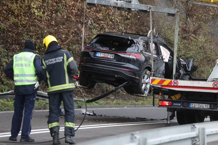 Izvlačenje auta u kojem je bila nestala Ana Radović
