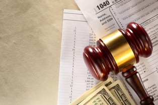 USA broni Amazona, Apple i Starbucksa przed oskarżeniami o unikanie podatków w UE