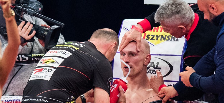 "Diablo" Włodarczyk padł na deski. Gasijew znokautował go w trzeciej rundzie [WIDEO]