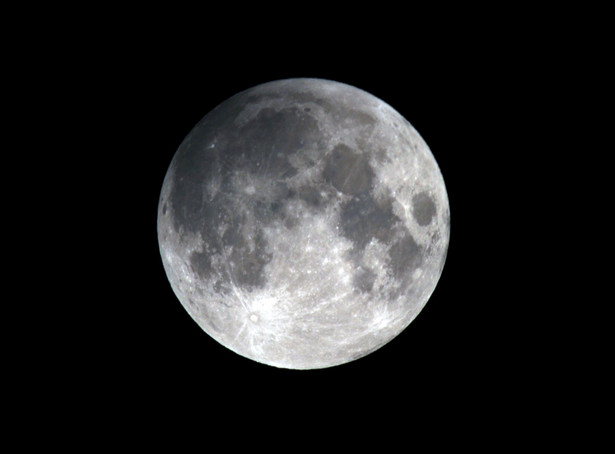 Wielka asteroida śmignęła obok Ziemi