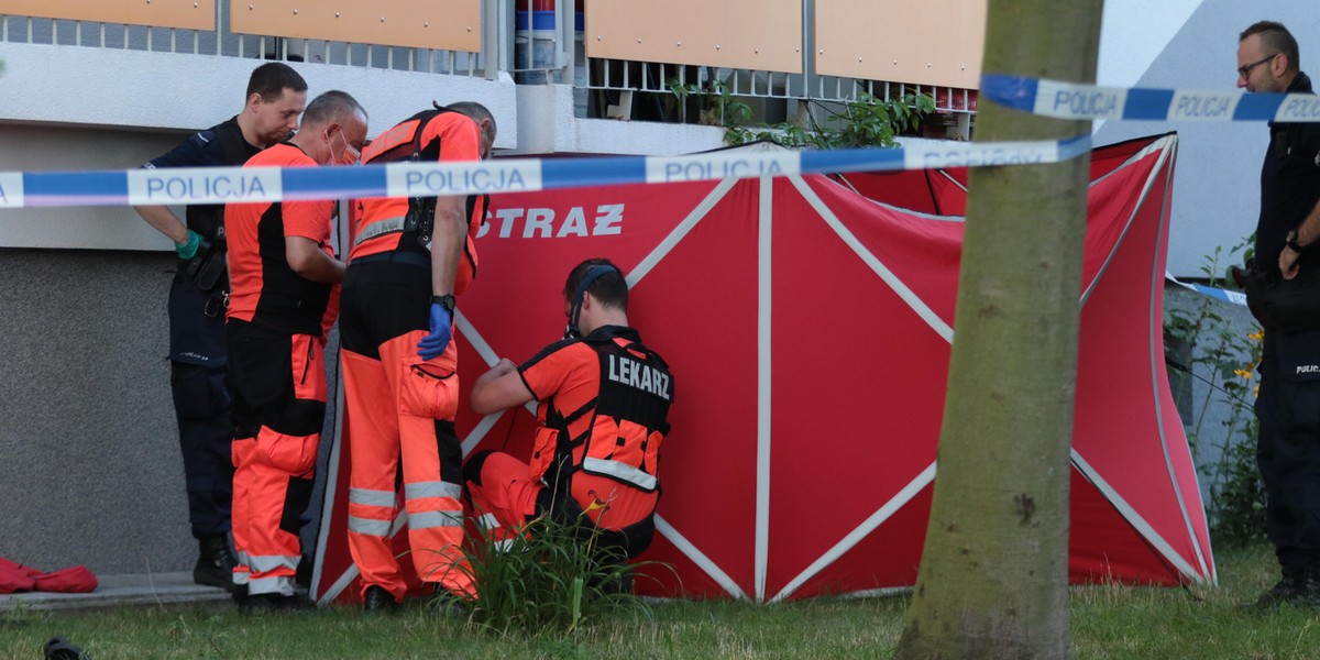 Przerażająca zbrodnia w Zielonej Górze. Zabił żonę i wyskoczył z okna! 