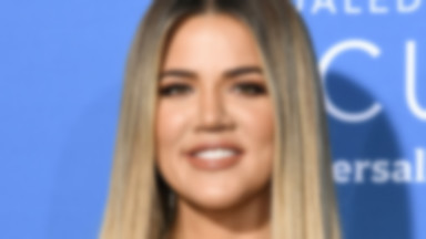 Seksowna Khloe Kardashian z ciążowym brzuszkiem