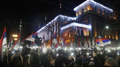 Protesty w Serbii. Demonstranci zablokowali centrum Belgradu