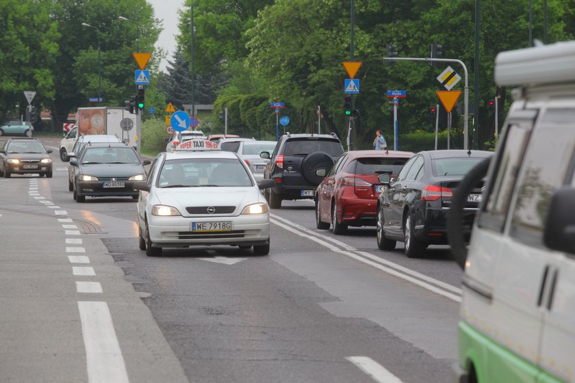 Mieszkańcy osiedla Piaski odcięci od świata