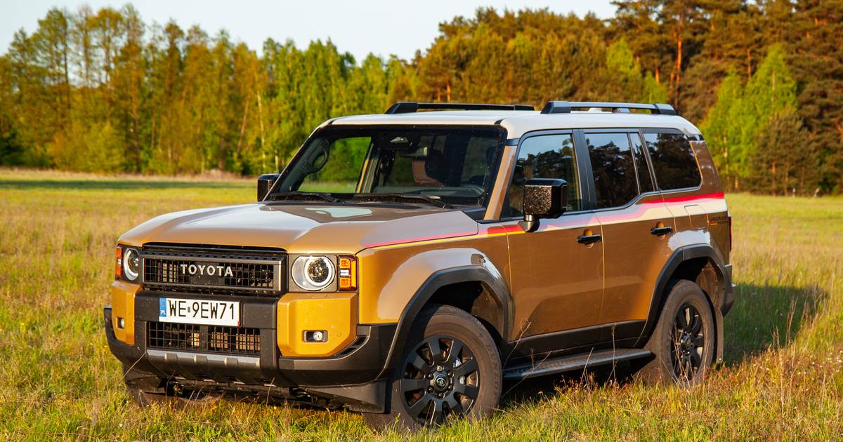 Kultowy nie bez powodu. Nowy Land Cruiser czerpie garściami z klasyki
