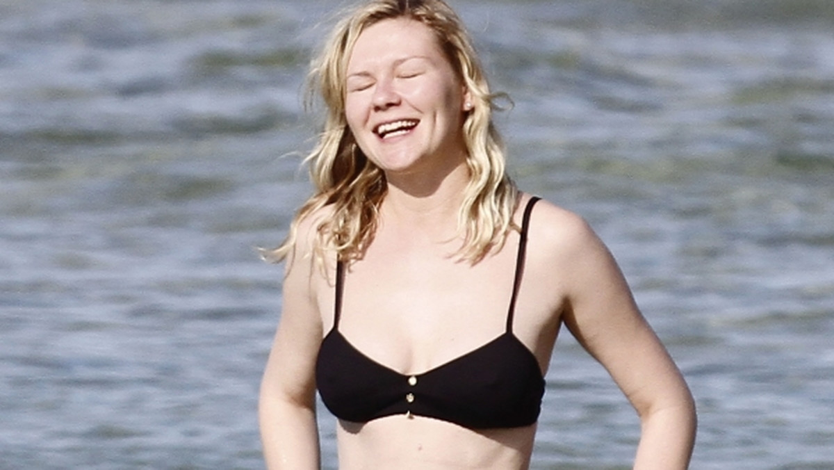 Kirsten Dunst odpoczywa na Hawajach - zajawka