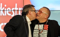 Prezydent Komorowski dziękuje Owsiakowi za WOŚP. Zdjęcia