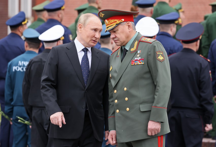 Vladimir Putin i Sergej Šojgu