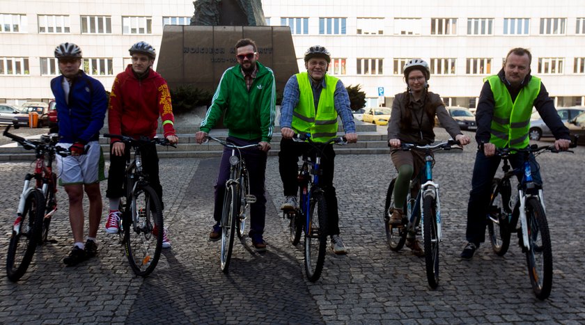 Urzędnicy przyjechaki do pracy na rowerach