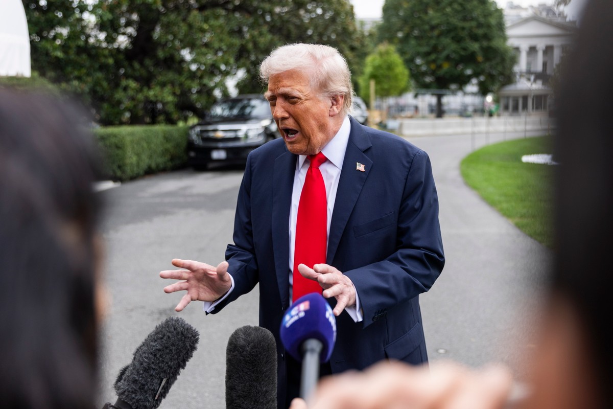 Trump: Zełenski musi zawrzeć układ z Putinem. "Oni się nienawidzą"