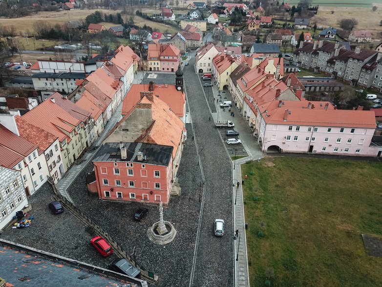 Rewitalizacja rynku w Lubomierzu według projektu Rewizja Grupa Projektowa