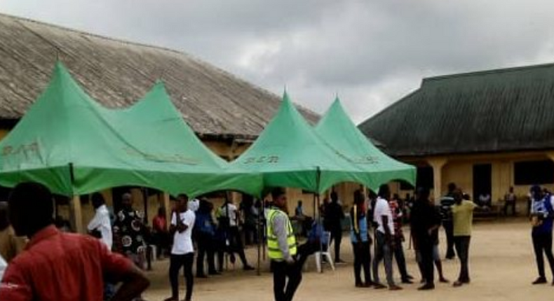 A polling unit in Bayelsa (Punch)