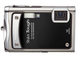 Mały "twardziel" Olympusa