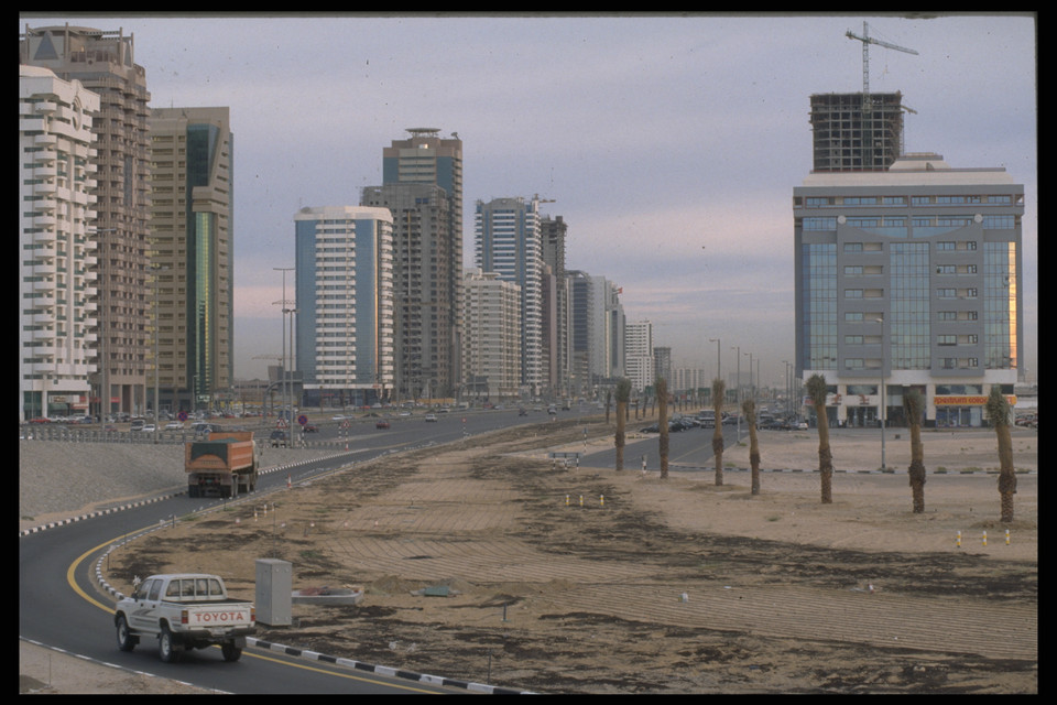 Rozbudowa najważniejszej drogi w Dubaju — Sheikh Zayed Road