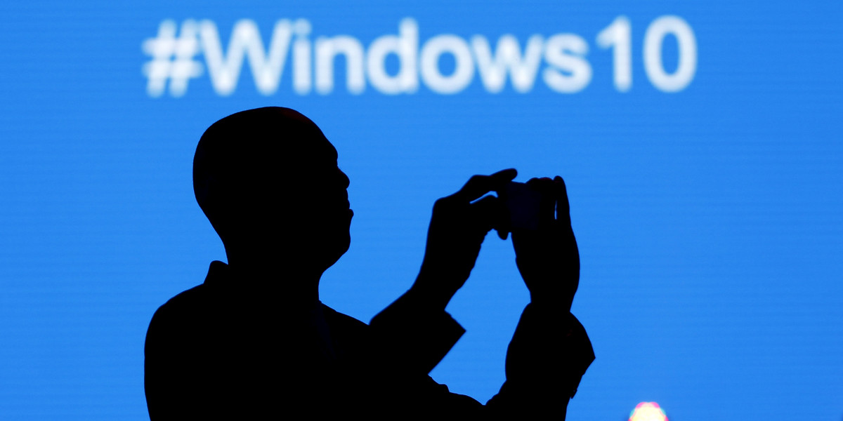 Zdaniem francuskiego regulatora CNIL, Windows 10 zbiera zbyt wiele informacji o użytkownikach