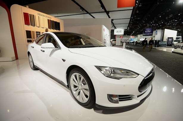 Tesla S