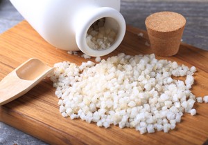 Gorka (Epsom) so je jedinjenje magnezijuma i sulfata.