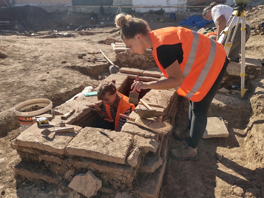 Na prostoru naselja Jagodin mala u Nišu pronađeno više od 100 ranohrišćanskih grobova iz perioda od 4.do 6.veka