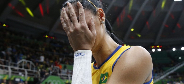 Piękna Jaqueline zalała się łzami. Brazylijskie siatkarki nie zdobędą medalu w Rio de Janeiro