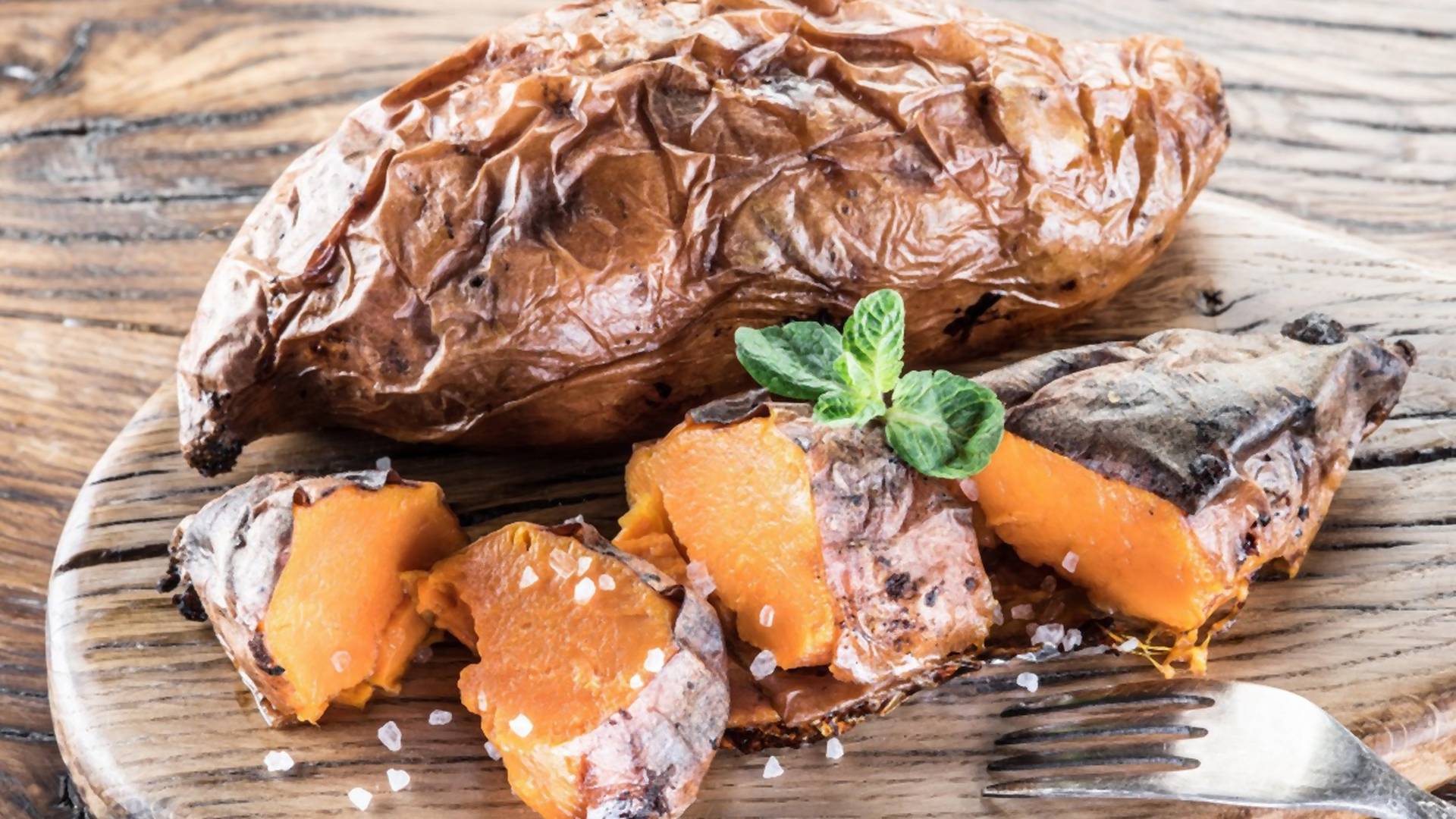 Isti kao krompir samo lepši i ukusniji - sedam razloga zašto treba da počnete da jedete batat