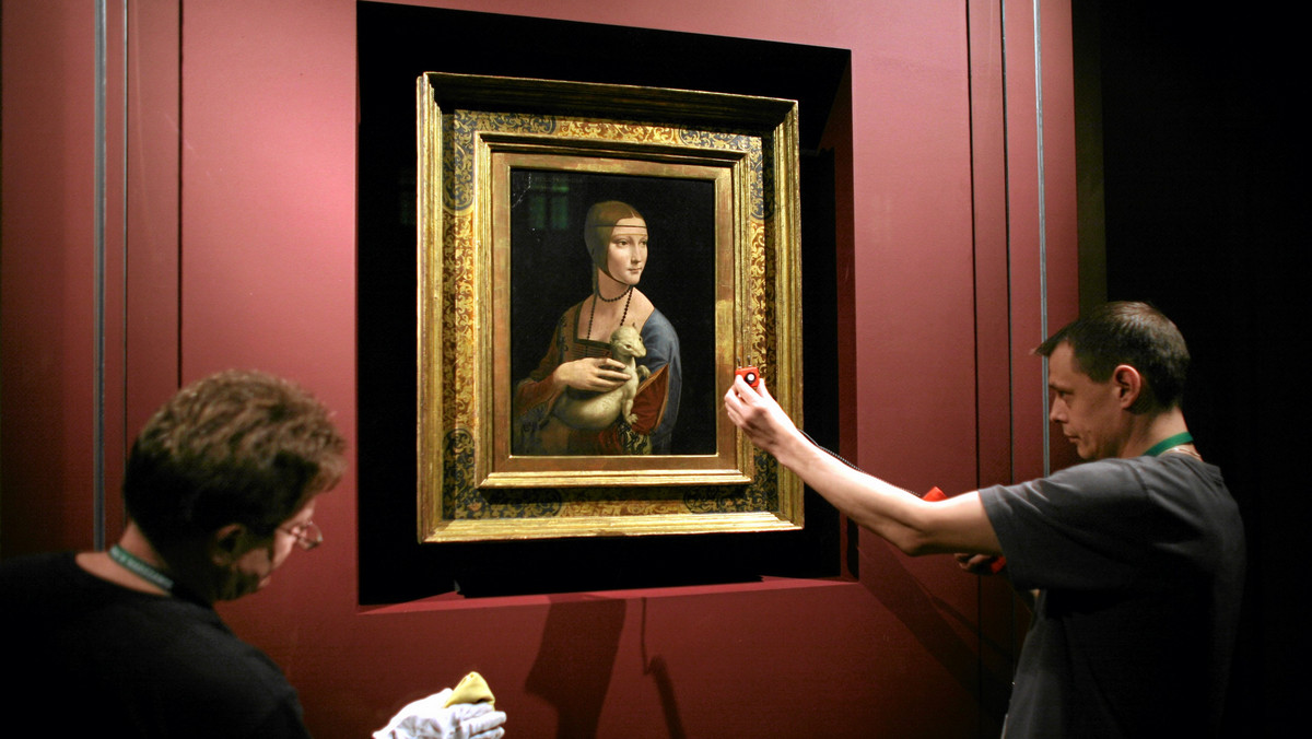 Powrót obrazu Leonarda da Vinci "Dama z gronostajem" do Krakowa do końca lutego stoi pod znakiem zapytania - powiedziała dyrektor Muzeum Narodowego Zofia Gołubiew.
