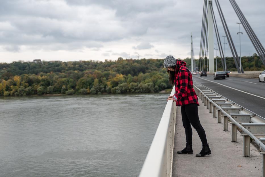 Figyelem! A kép illusztráció! Ha önnek vagy hozzátartozójának segítségre van szüksége hívja az ingyenes lelkisegély szolgálatot a 116-123 számon! Fotó: Getty Images