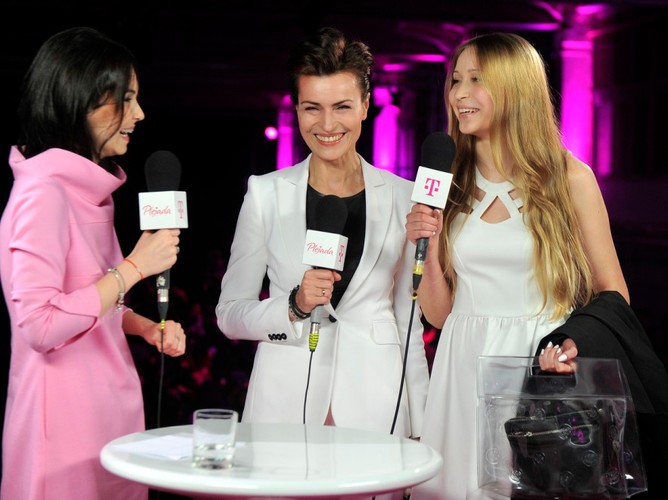 Danuta Stenka z córką Wiktorią i Paulina Drażba