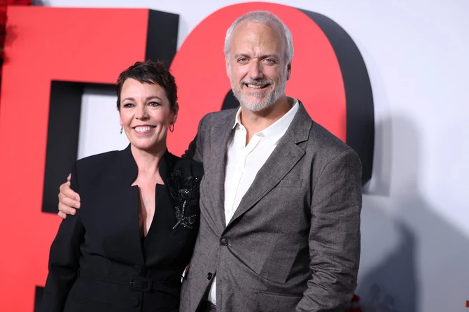 Olivija Kolman sa mužem