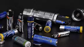 Die beliebtesten Taschenlampen mit Batterien ab 10 Euro
