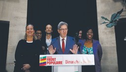 II tura wyborów we Francji. Lewica ratuje skórę Macronowi