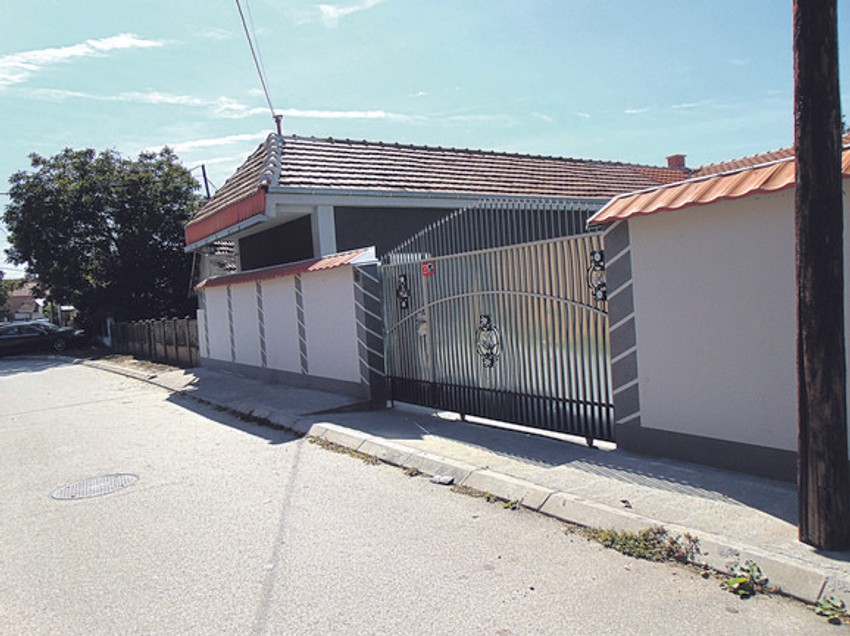 Kuća u Nišu u kojoj žive Miljana i Marija Kulić