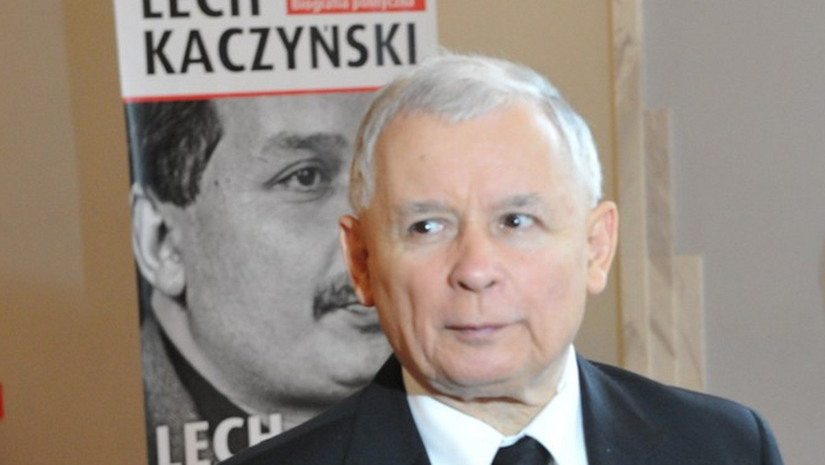 Książkę "Lech Kaczyński. Biografia polityczna 1949 - 2005" nagrodzono w konkursie Książka Historyczna Roku im. Oskara Haleckiego. Pozycja ta zwyciężyła w plebiscycie czytelników na " Najlepszą książkę naukową poświęconą dziejom, Polski i Polaków w XX wieku".