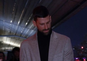 Paparaco Novaka Đokovća