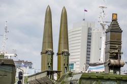 Na Kijów spadł pocisk balistyczny Iskander. "Kolejna zbrodnia putinowskiego reżimu"