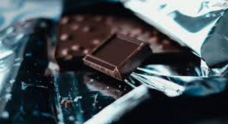 Alone, they stink, together they create dark chocolate's alluring aroma