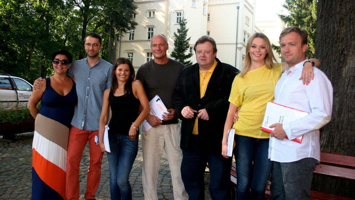 W raz z nowym rokiem Teatr MY rozpoczyna nową trasę ze spektaklem "Kochanie na kredyt" w reżyserii Olafa Lubaszenko.