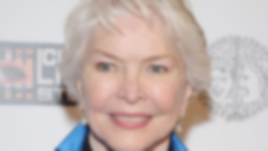 Ellen Burstyn i Josh Pence w drużynie Kevina Costnera