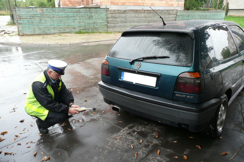 Poprawny pomiar głośności wydechu