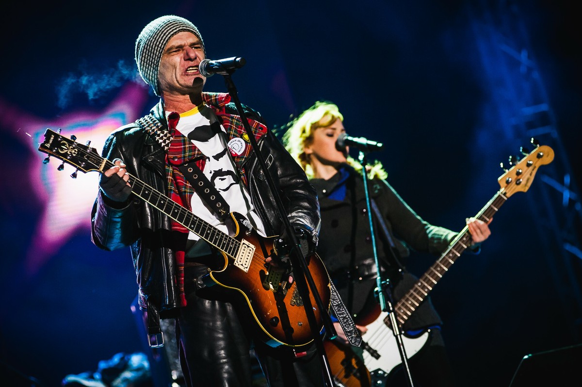 Robert Brylewski zginął w wyniku tragicznej pomyłki. Był legendą polskiej sceny alternatywnej