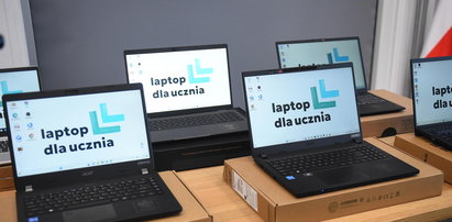 Darmowe laptopy dla uczniów. Sprawdziliśmy, ile są warte