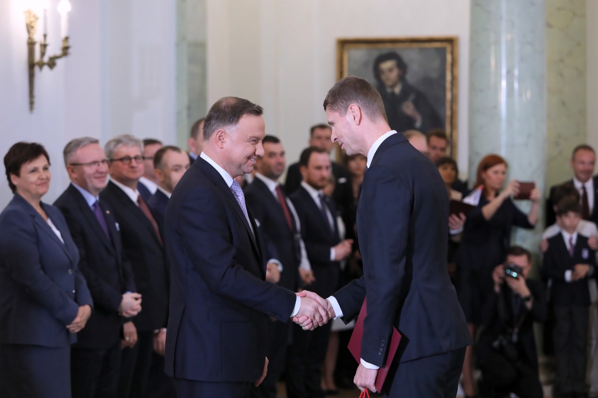 Dariusz Piontkowski: Kim jest nowy minister edukacji narodowej? [ŻYCIORYS]