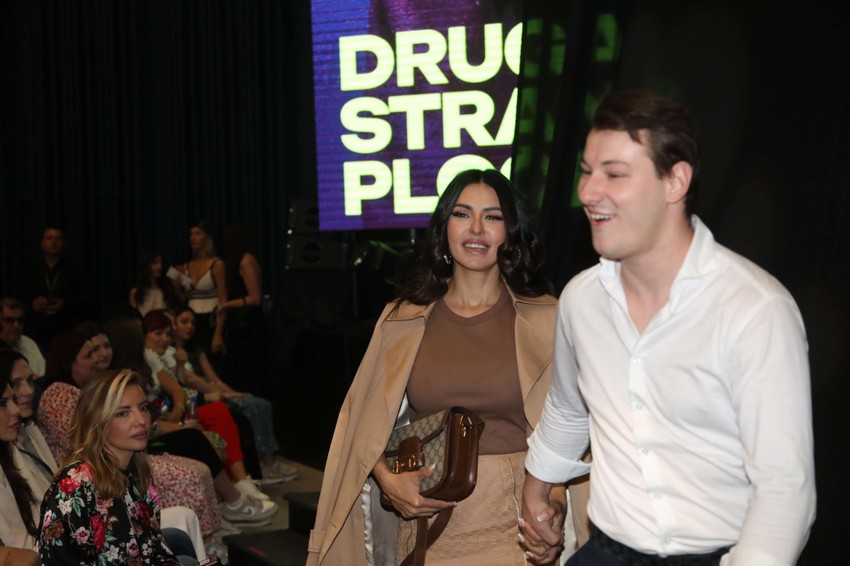 Tanja Savić, Muhamed Muki Bešić