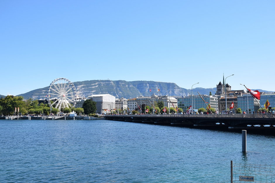 Genewa: pierwsze miasto w Szwajcarii, które zakazuje umieszczania reklam
