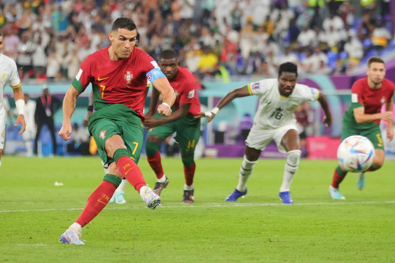 Oliseh backs Ronaldo for winning penalty against Ghana