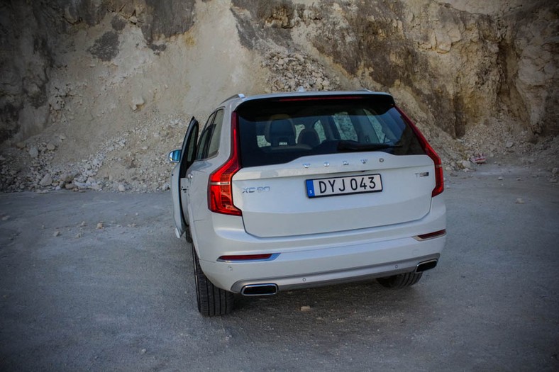 Volvo XC90